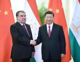 习近平会见塔吉克斯坦总统拉赫蒙