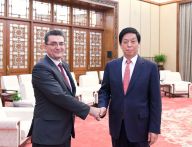 栗战书会见塞尔维亚国民议会副议长阿尔西奇