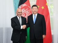 习近平会见阿富汗总统加尼