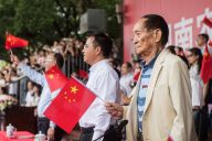 袁隆平出席湖南农业大学开学典礼