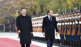 习近平同法国总统马克龙会谈