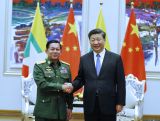 习近平会见缅甸国防军总司令敏昂莱