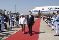 习近平抵达内比都 开始对缅甸联邦共和国进行国事访问