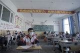春天里的琅琅书声━━部分地方学校开学见闻