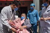 北京首例ECMO“脱机”新冠肺炎危重症患者康复出院