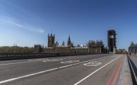 受疫情重创 英国经济经历“至暗时刻”