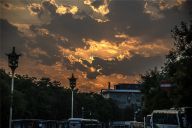 前门大街彩霞飞满天