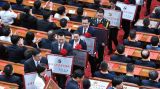 英雄的人民，人民的英雄——全国抗击新冠肺炎疫情表彰大会侧记