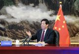 栗战书同韩国国会议长朴炳锡举行会谈
