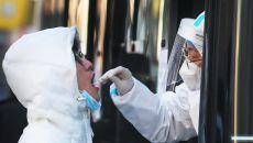 核酸采样流动车助力核酸检测