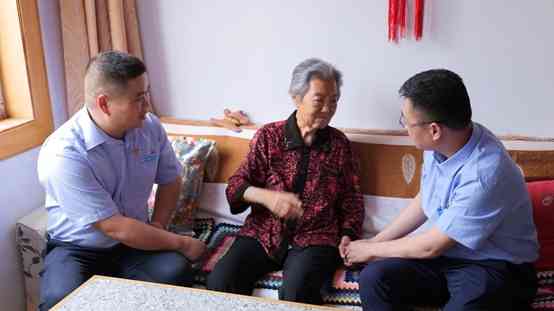 学史力行办实事 端午慰问暖人心