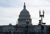 美国众议院通过议案以限制总统对外使用武力