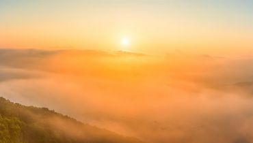 【学党史】礼赞中国共产党的伟大精神