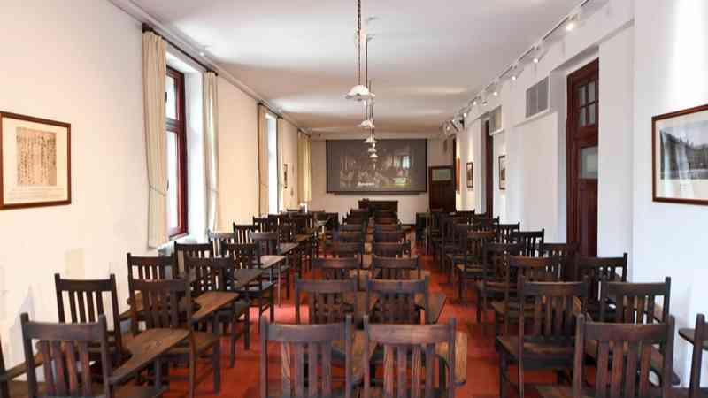 北大红楼:红色曙光从这里升起