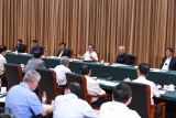 李克强考察国家自然科学基金委员会并主持召开座谈会