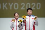 射击——东京奥运会10米气手枪混合团体：姜冉馨/庞伟夺冠