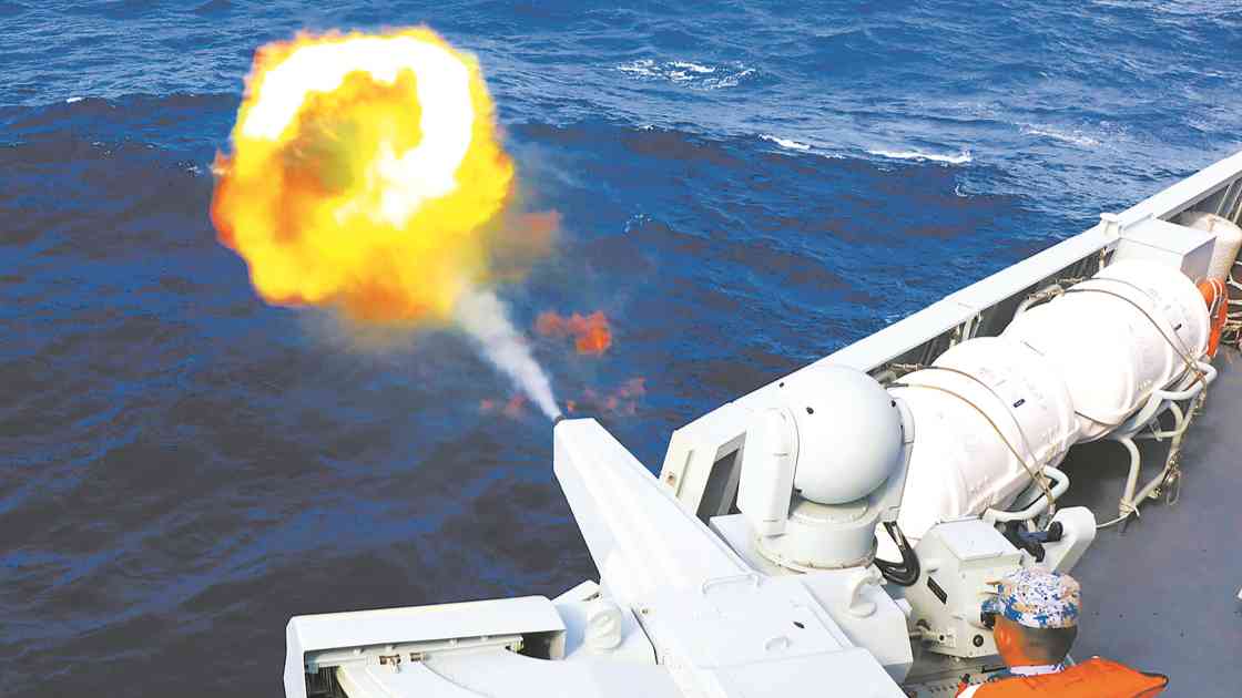 海天之間炮聲隆