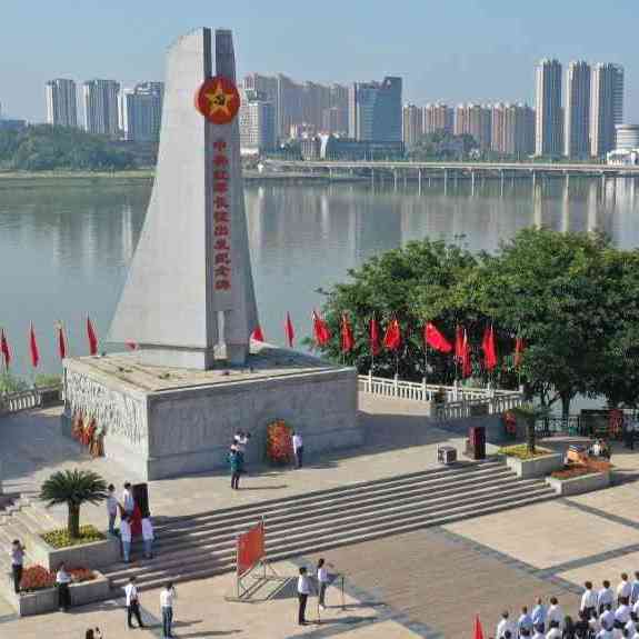 理想信念的伟大远征,一代代人的血脉传承——长征精神述评