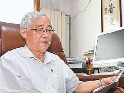 安徽省政协原党组成员、副主席李宏塔——“老百姓的事就是大事”