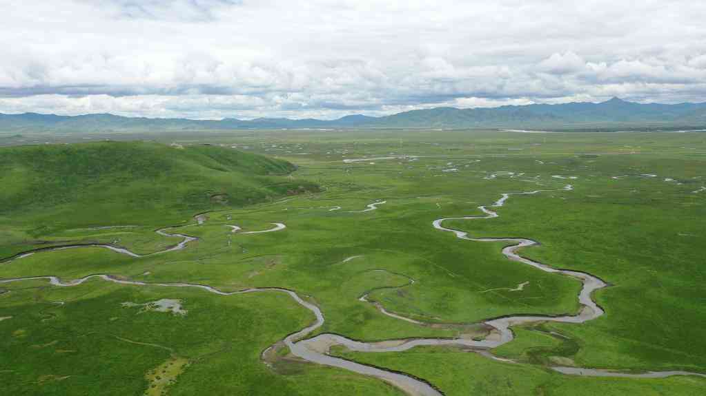 让黄河成为造福人民的幸福河——习近平总书记谋划推动黄河流域生态保护和高质量发展谱写新篇章