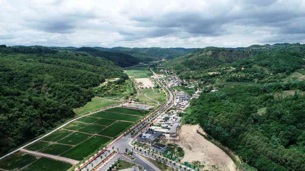 自力更生 艱苦創(chuàng)業(yè)——南泥灣精神述評