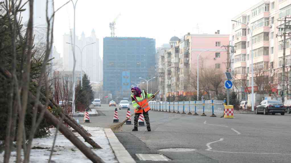 守望下一个春天——疫情中的“冰城人”侧记