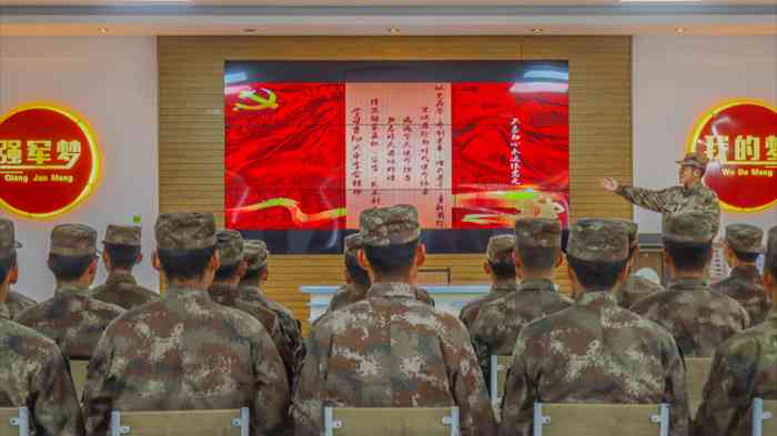 战鼓催征练兵急