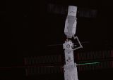 空间站机械臂转位货运飞船试验取得圆满成功