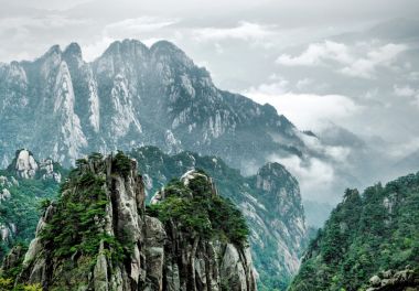 【中国共产党人的精神谱系】深入学习伟大长征精神、照金精神、伟大抗战精神