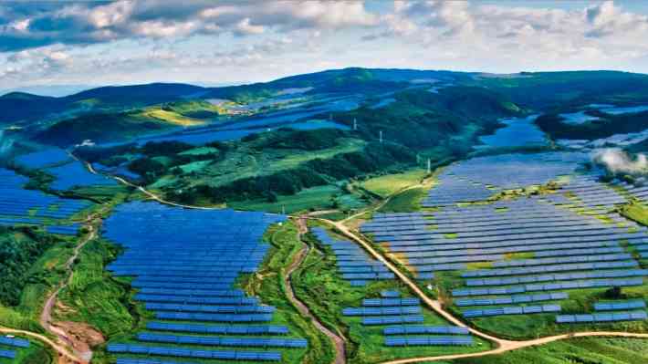 吉林:沃土黄金带提质稳粮仓 冰雪风光电振兴新引擎