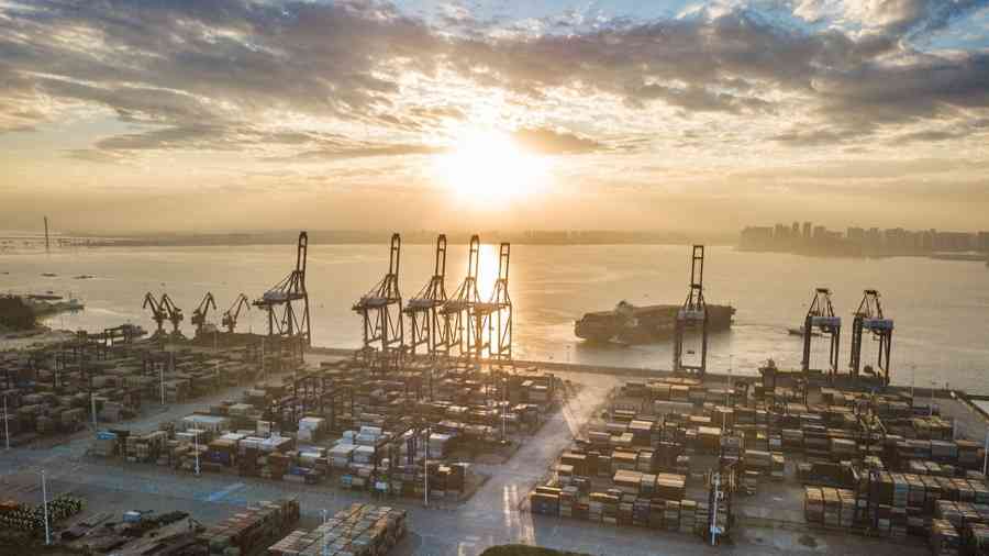 “中国特色社会主义道路越走越宽广”