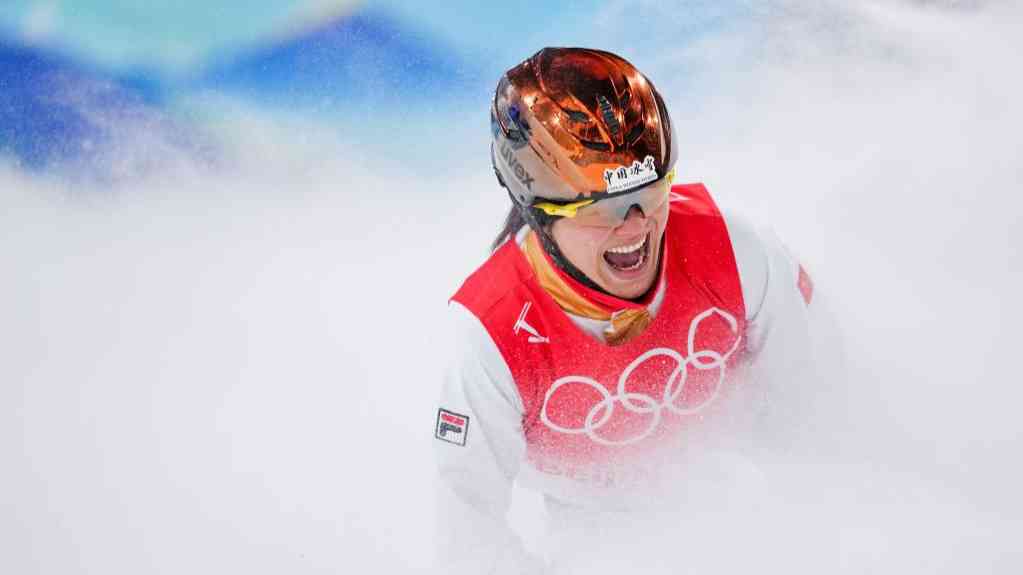 特写:横扫意难平,“桃桃”哭吧!