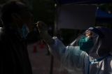 在抗疫一线集结——首都“核酸采样队”