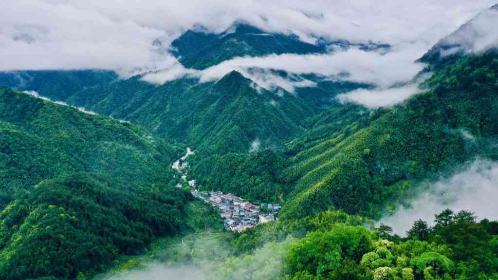 美丽中国展新颜