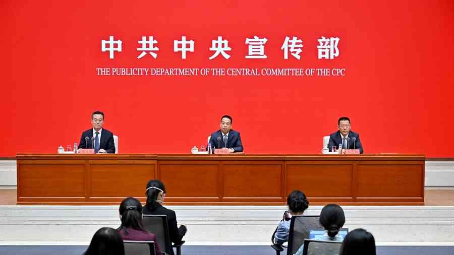 取得历史性成就、发生历史性变革