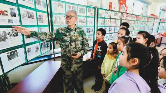遼寧省葫蘆島市楊玉祥:宣講雷鋒故事 傳承紅色基因