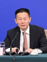 中国证监会主席：加快健全专门针对科技企业的支持机制