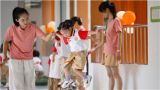 【两会网友“新”声】推行免费学前教育，减轻家庭经济负担