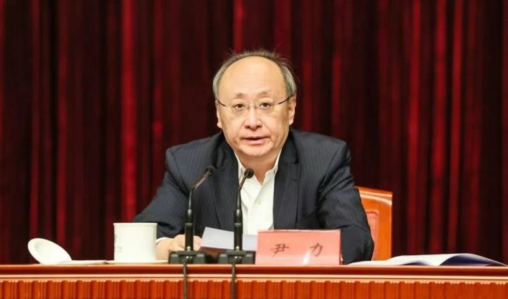 尹力调度部署防汛防台风工作