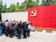 【党员课堂】新时代加强党的建设的重大意义——政治建设篇
