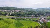 当前全球政治经济格局下共建“一带一路”经贸合作的发展路径
