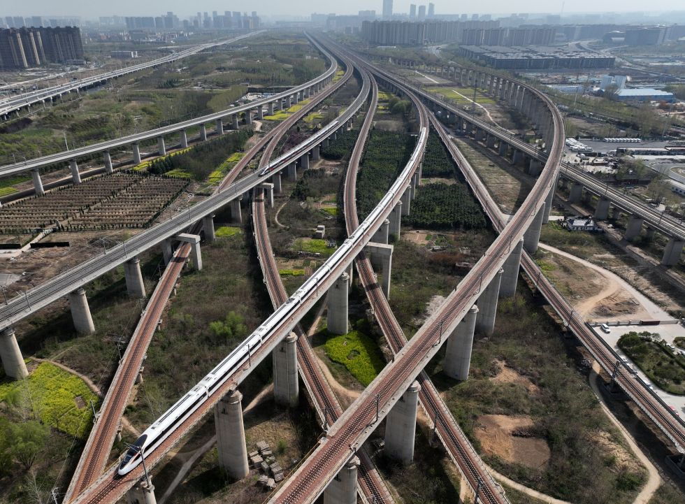 天空之眼瞰祖国|郑州:“天地之中”焕新彩(3)XxjpsgC007275_20250722_PEPFN0A001