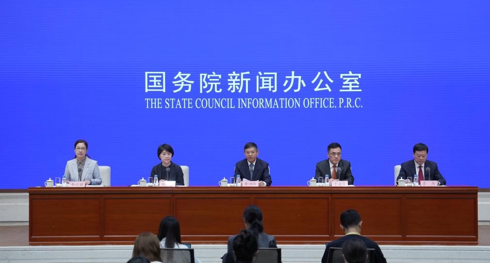 以生态环境高水平保护推动高质量发展