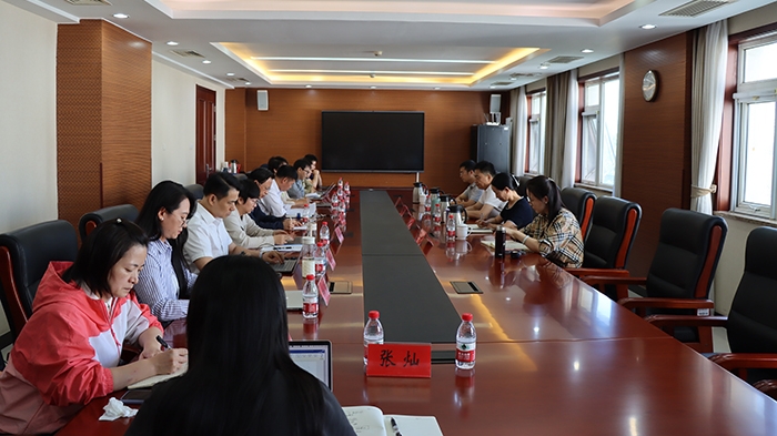 北京市社会科学院党组书记谢辉到综合治理研究所调研