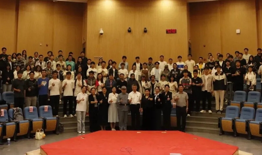 北京市“伟大抗战精神”百姓宣讲团走进北京联合大学和北京理工大学