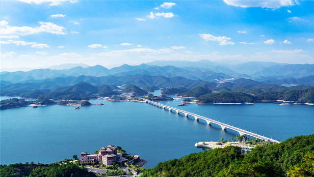 王大树：描绘进一步全面深化改革新图景——把握“七个聚焦”与“六个坚持”的重大意义