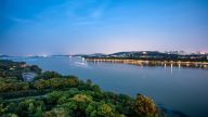 高质量共建“一带一路”：开拓全球共赢发展新空间