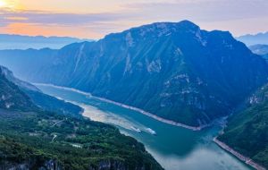 【党员课堂】深刻把握《习近平谈治国理政》第五卷的主要内容