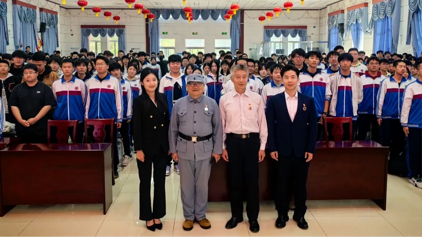 承抗战薪火守初心，传英雄精神育新人