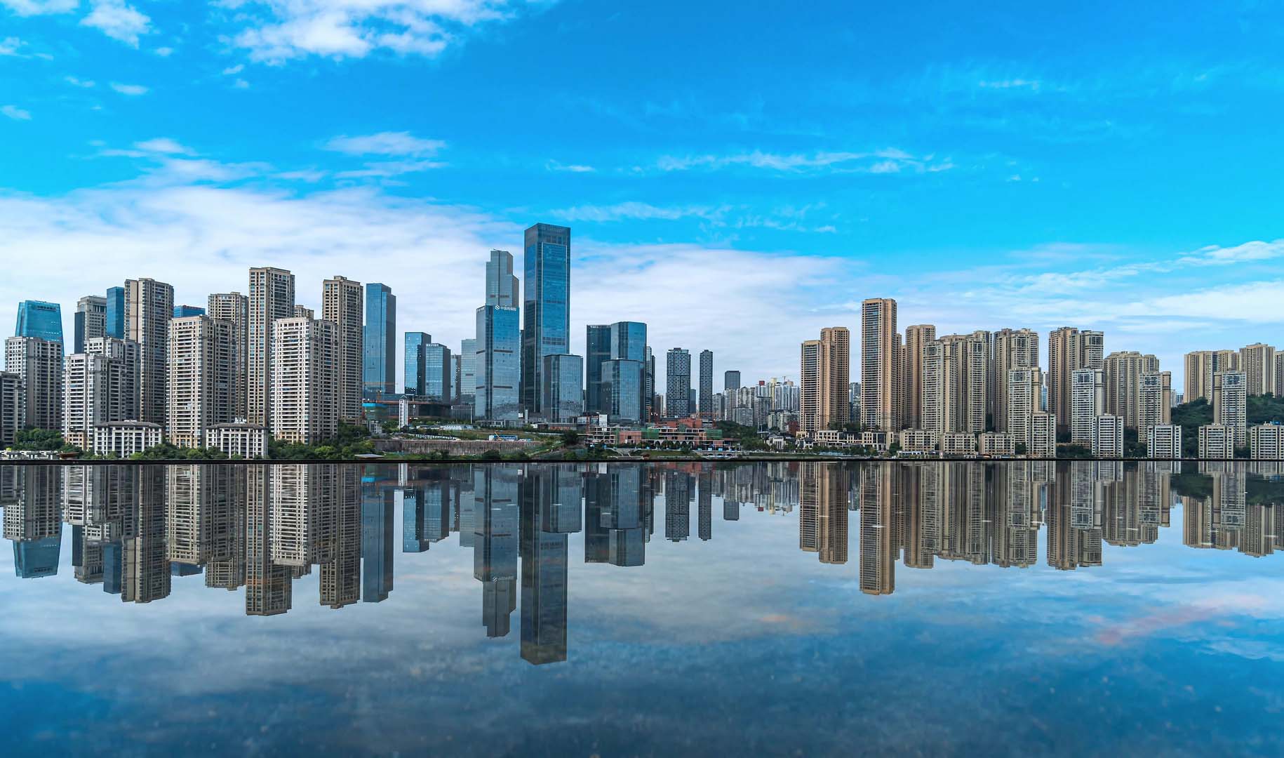 从上合组织天津峰会看构建全球治理体系